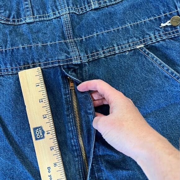 Carhartt Denim Bib Overalls Mens 36x32 Utility R07 DST Workwear Outdoor Farm - Picture 9 of 12